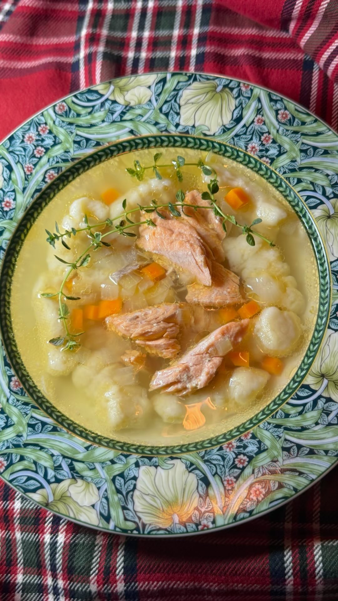 Рыбный суп с картофельными клецками